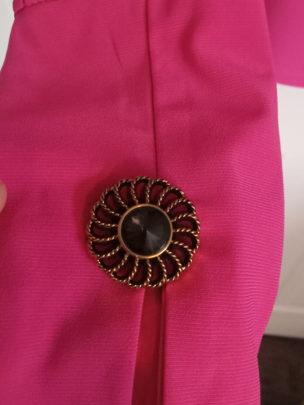 MELANIE LYNE Fuchsia Draped V-Neck Long Sleeve Top - Picture 2 of 2
